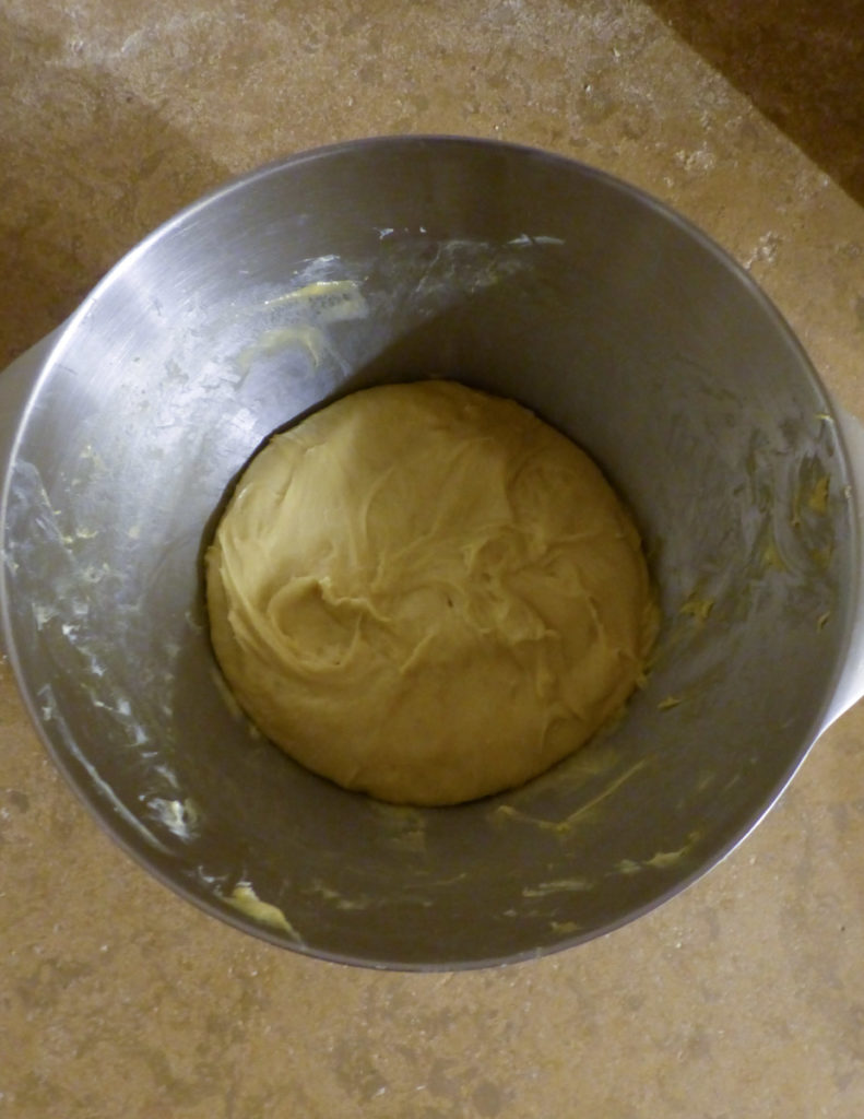 Pâte à brioche avant levée au frigo