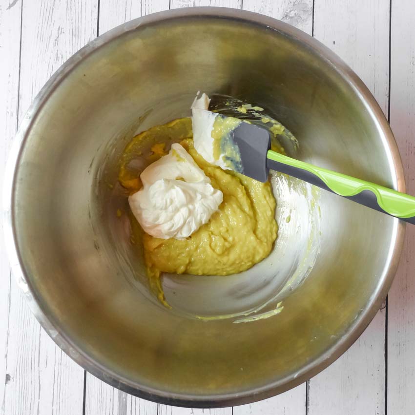 Incorporation crème montée dans crème citron vert et gingembre Verrine fraîcheur Olivier Bajard